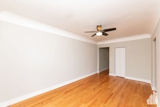 545 Chestnut St in Winnetka, IL - Building Photo - Building Photo