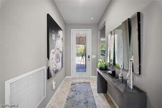 7052 Live Oak Dr in Naples, FL - Building Photo - Building Photo