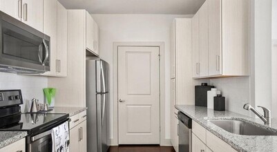 CityPark View in Charlotte, NC - Foto de edificio - Building Photo