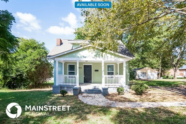 property at 2620 Midland Ave
