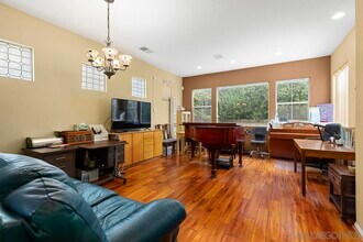 11365 E San Raphael in San Diego, CA - Building Photo - Building Photo
