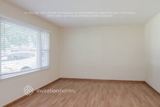 301 S Reedwood Dr in Joliet, IL - Building Photo - Building Photo