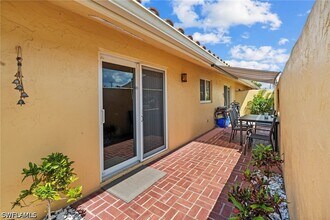 131 Teryl Rd in Naples, FL - Building Photo - Building Photo