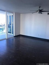 3000 NE 188th St-Unit -605 in Aventura, FL - Foto de edificio - Building Photo