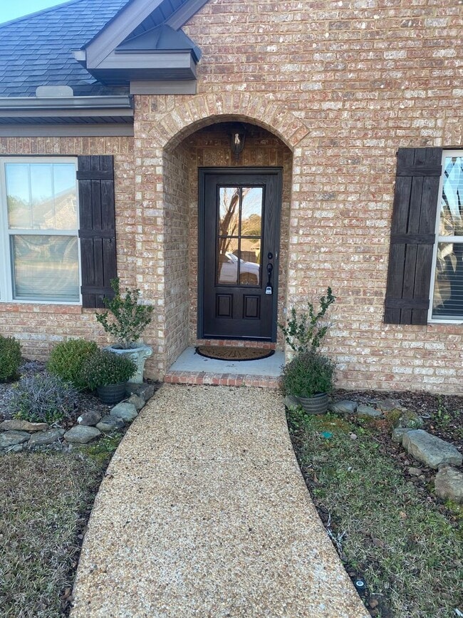 13777 Winslow Ave in Northport, AL - Building Photo - Building Photo