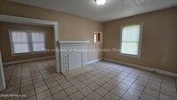 615 E 60th St in Jacksonville, FL - Building Photo - Building Photo