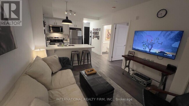 1936 Rymal Rd E in Hamilton, ON - Building Photo - Building Photo