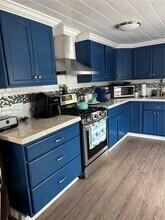 124 S Bay Harbor Dr in Key Largo, FL - Building Photo - Building Photo