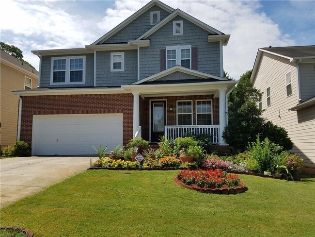 property at 479 Briarfield Xing NW