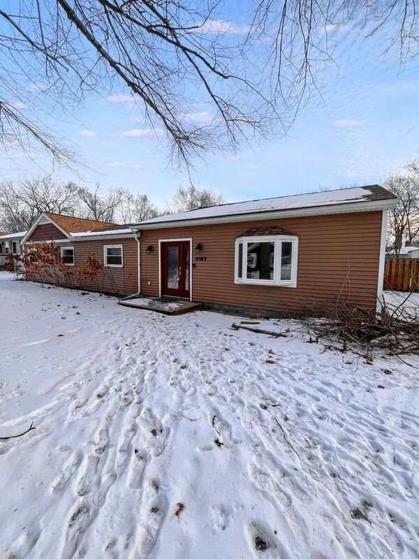 3162 Terry St in Commerce Township, MI - Building Photo - Building Photo