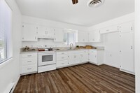 2924 Claire St, Unit E photo'