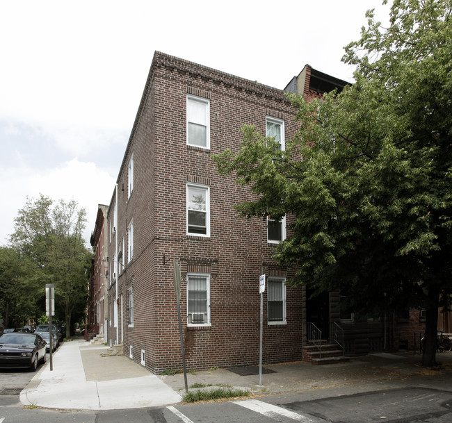 630 S 19th St in Philadelphia, PA - Building Photo - Building Photo