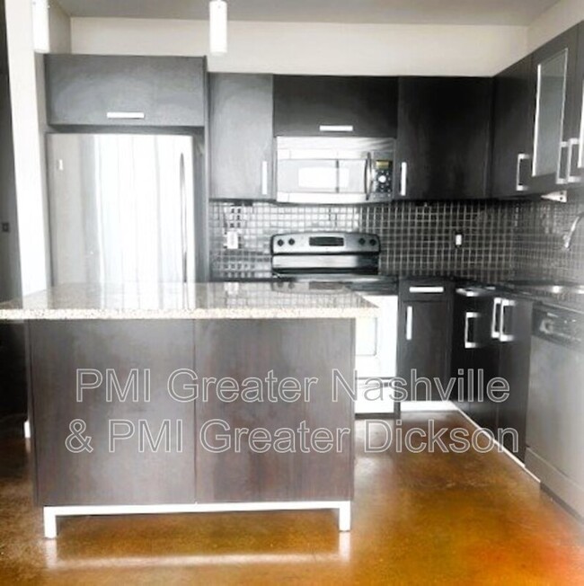 property at 1154 Division St