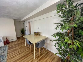 79 Chestnut St, Unit 79 Apartamentos