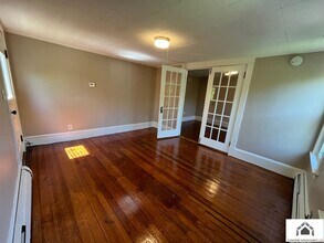 77 North St in Waterville, ME - Building Photo - Building Photo