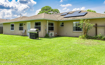 5655 Datura St in Cocoa, FL - Building Photo - Building Photo