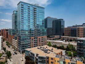 1700 Bassett St in Denver, CO - Building Photo