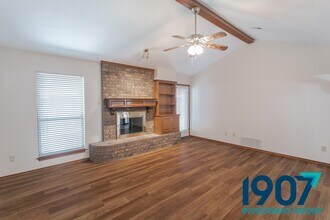 1213 SW 133rd St in Oklahoma City, OK - Building Photo - Building Photo