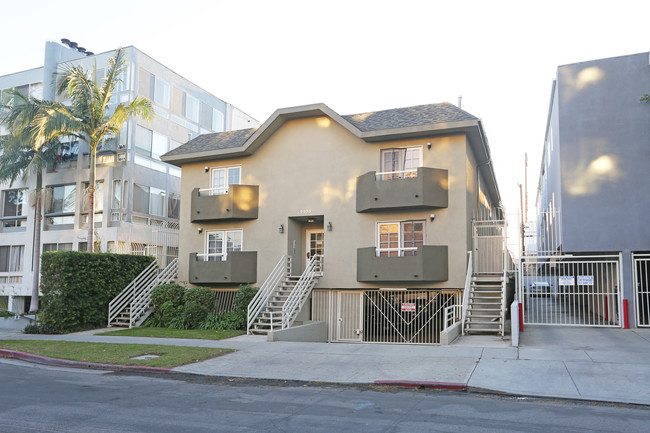 2233 S Bentley Ave in Los Angeles, CA - Building Photo - Primary Photo