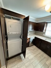 9609 S Keeler Ave-Unit -2W in Oak Lawn, IL - Foto de edificio - Building Photo