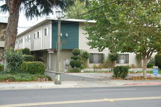 1015 Minnesota Ave in San Jose, CA - Building Photo - Building Photo