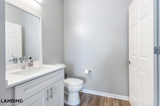 100 River Park Dr, Unit 321 in Raritan, NJ - Building Photo - Building Photo