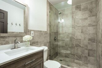 74 69th St-Unit -9B in Guttenberg, NJ - Building Photo - Building Photo