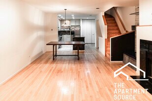 1810 N Fremont St, Unit 11 in Chicago, IL - Building Photo