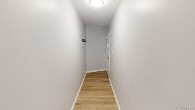 85-18 Lefferts Blvd, Unit 3R in Queens, NY - Foto de edificio - Building Photo