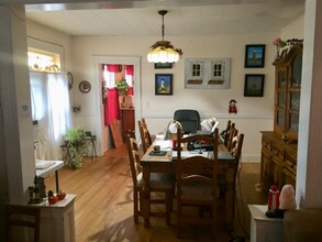 1551 W Broad St in Stratford, CT - Building Photo - Building Photo