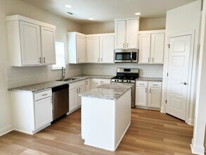 5805 SW Teppee Ave in Bentonville, AR - Building Photo - Building Photo