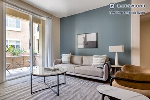 8500 Pershing Dr in Los Angeles, CA - Building Photo
