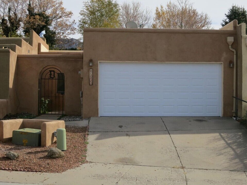 12820 Donette Ct NE in Albuquerque, NM - Building Photo