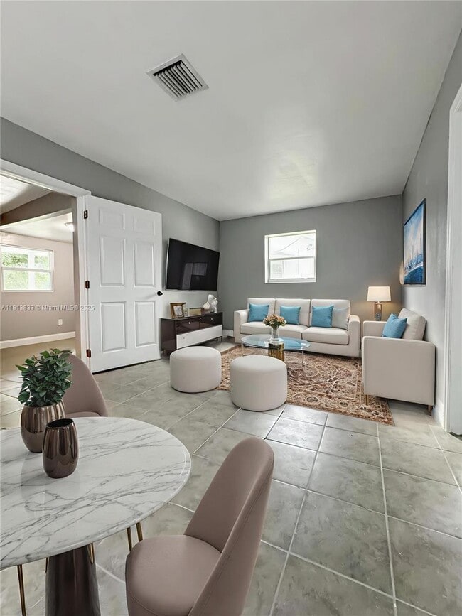 4133 SW 52nd St in Fort Lauderdale, FL - Building Photo - Building Photo