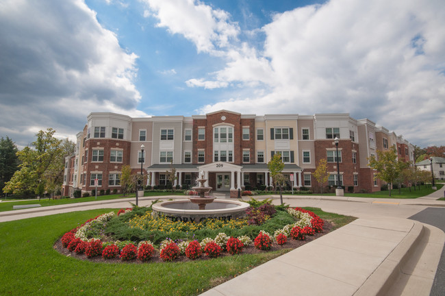 Victory Court Senior Apartments