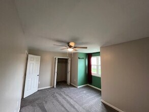 5041 Popperdam Creek Dr in North Charleston, SC - Building Photo - Building Photo
