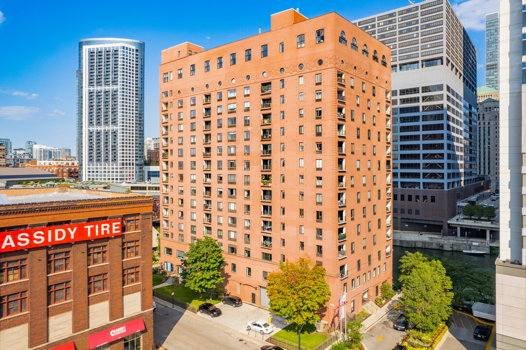 Fulton House in Chicago, IL - Foto de edificio