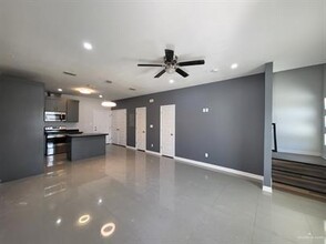 2315 Taxco Ct-Unit -3 in Edinburg, TX - Building Photo - Building Photo