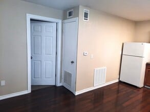 403 Bremser in Killeen, TX - Building Photo - Building Photo