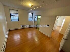 1258 Commonwealth Ave in Boston, MA - Building Photo