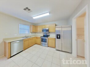 5871 E Everhart Ln in Florence, AZ - Building Photo - Building Photo