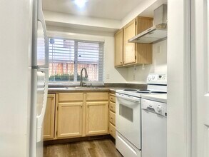 5341 S Trunk Bay Cir in Murray, UT - Building Photo - Building Photo