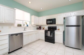 129 Dewberry Dr in Georgetown, TX - Building Photo - Building Photo