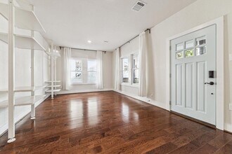 903 Taylor St in Houston, TX - Building Photo - Building Photo