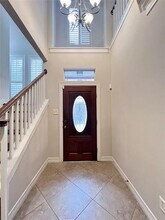 4330 Holland Ave in Dallas, TX - Foto de edificio - Building Photo
