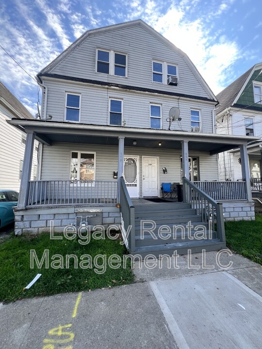 292 Barney St in Wilkes-Barre, PA - Building Photo