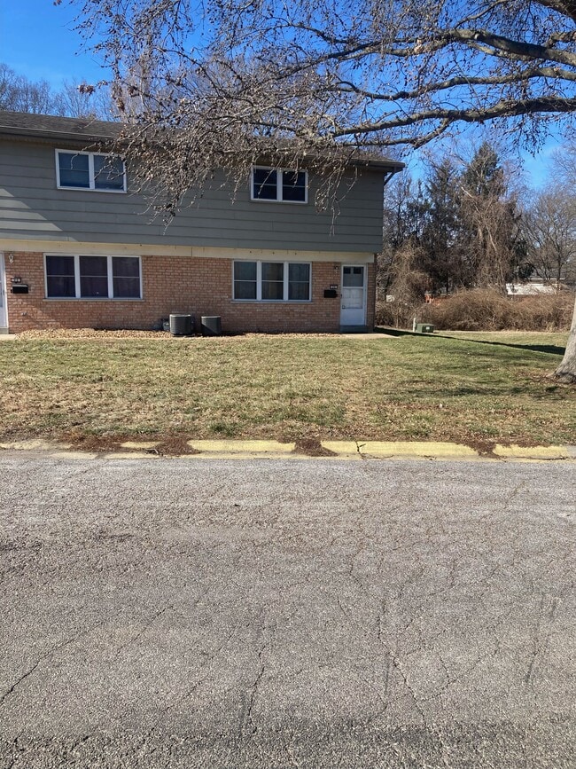 property at 25 Holly Dr