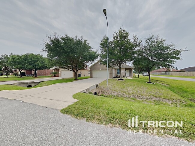 28818 Hidden Cove Dr in Magnolia, TX - Building Photo - Building Photo