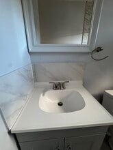 103 French Ave, Unit 2 in Brockton, MA - Building Photo - Building Photo