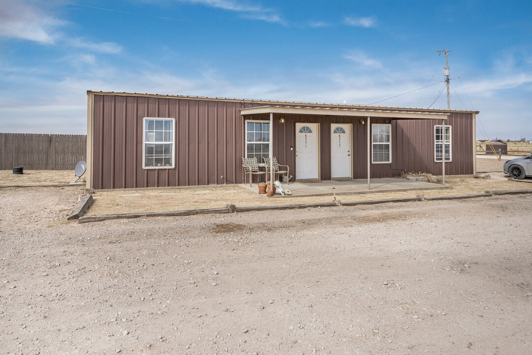 8401 Cattle Dr in Canyon, TX - Building Photo